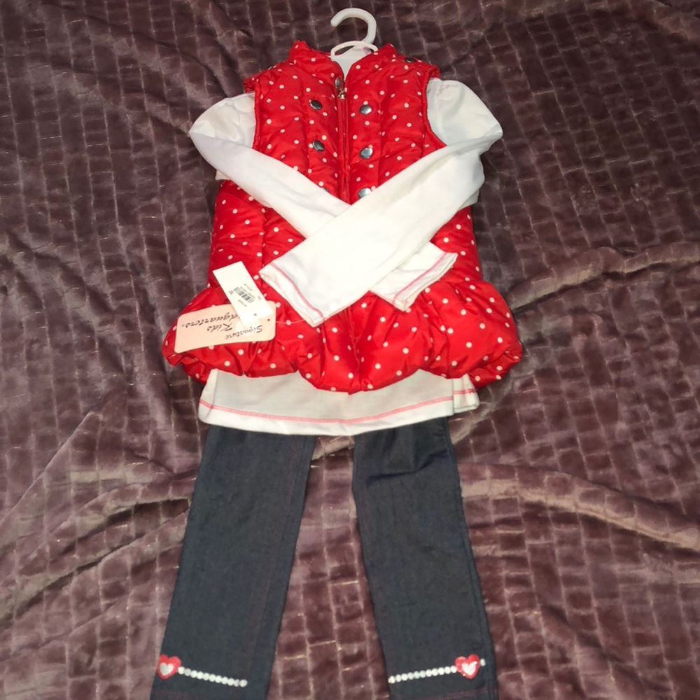 Child’s Clothing Set